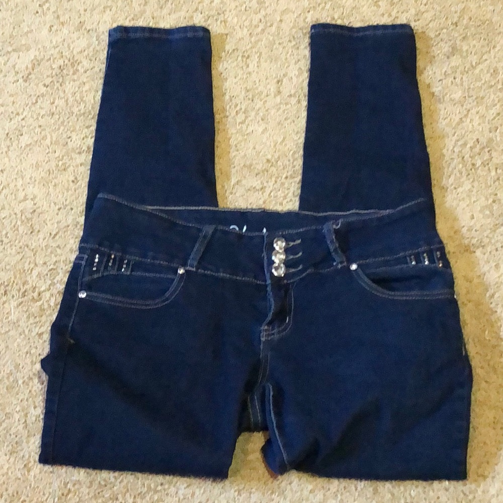 Kaba 3 button low rise jeans 👖